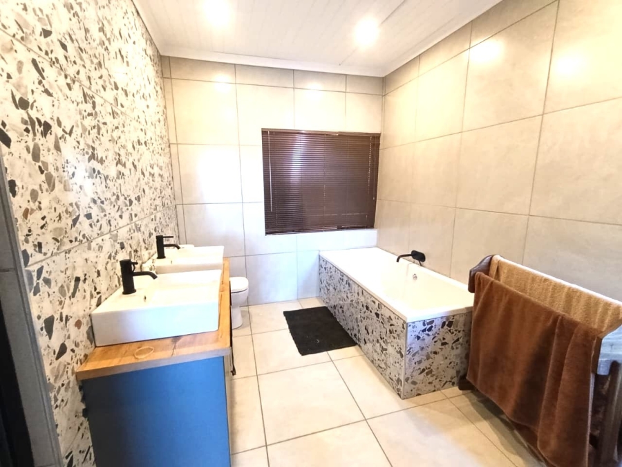 Commercial Property for Sale in Bloemdal Free State